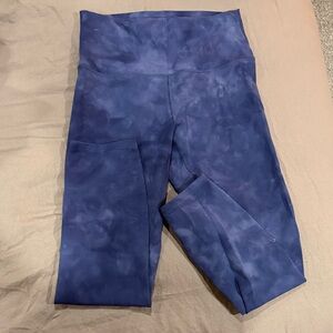 Lululemon 23” Wunder Train Leggings